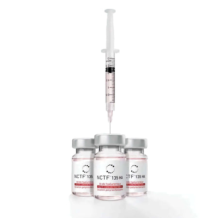 Fillmed NCTF 135HA Dermalfiller, 5x3ml Hyaluronsäure für Hautregeneration, sichtbar in der Verpackung.